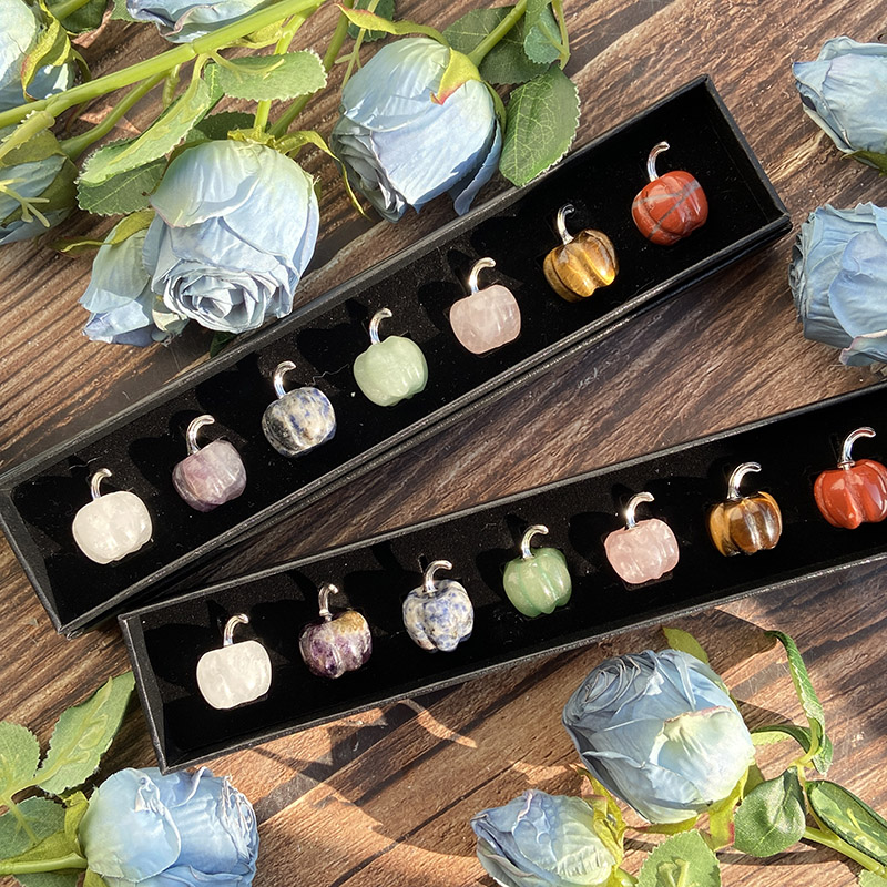 Set di Ornamenti a Forma di Zu - Healing Crystal Set recensione e prezzo